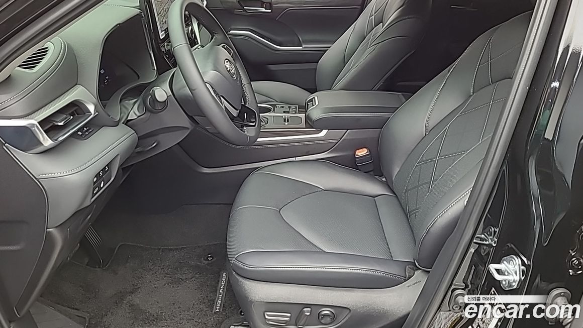 Toyota Highlander 2025