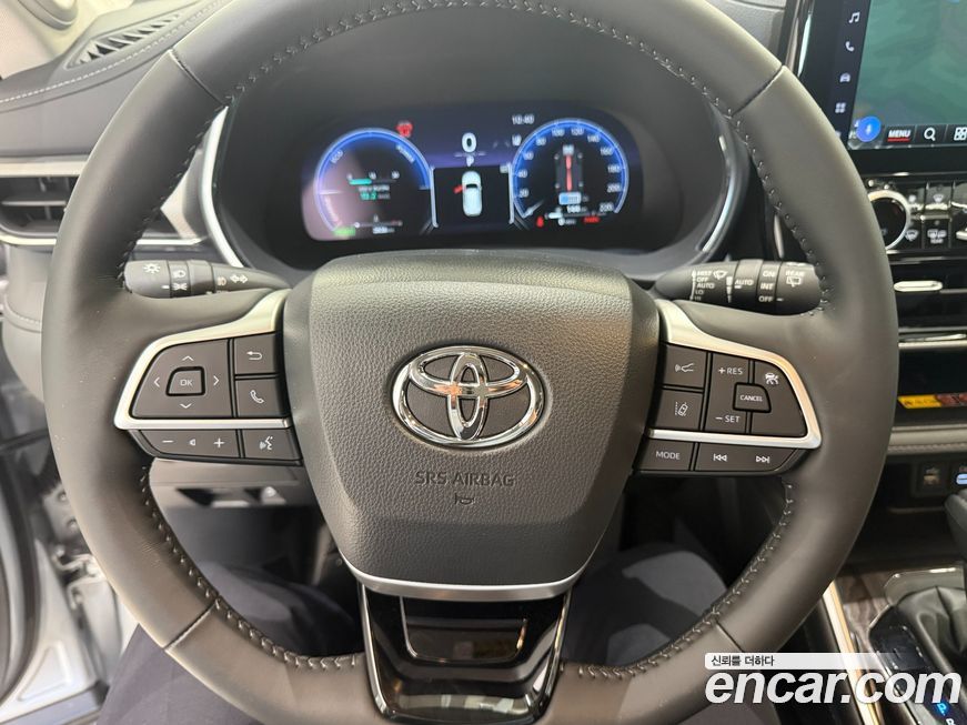 Toyota Highlander 2025