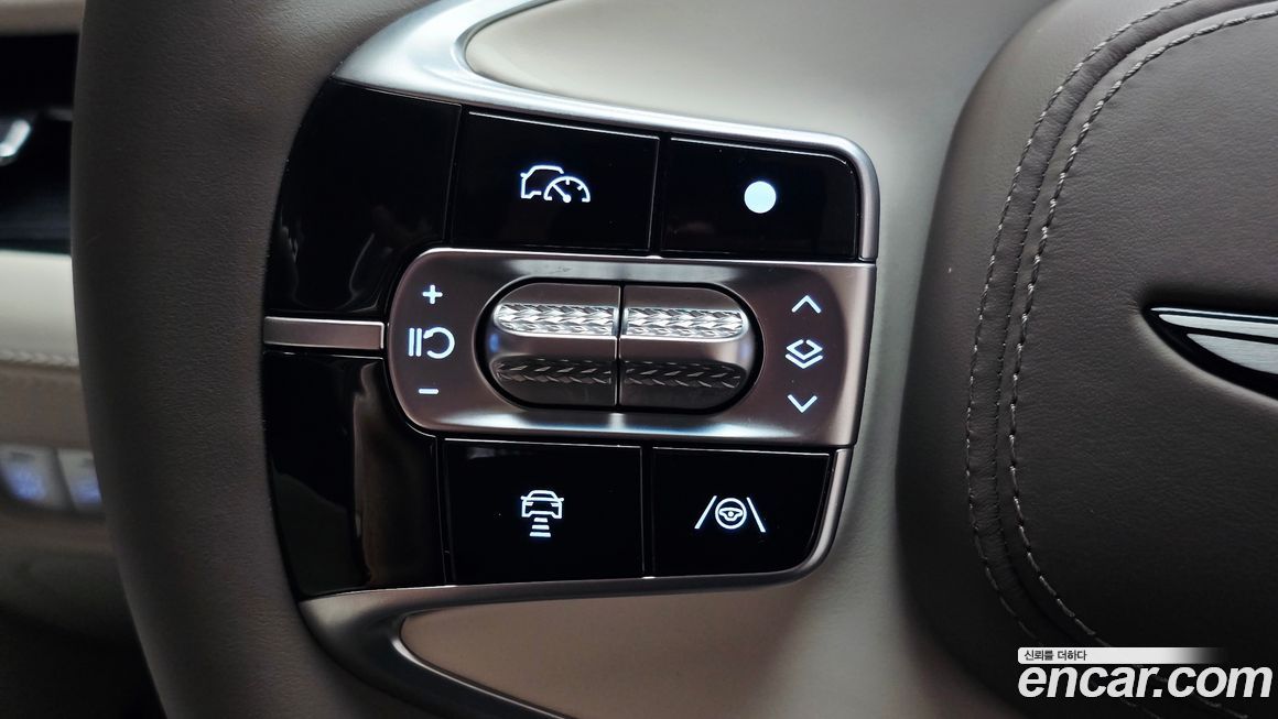 Genesis G90 2025