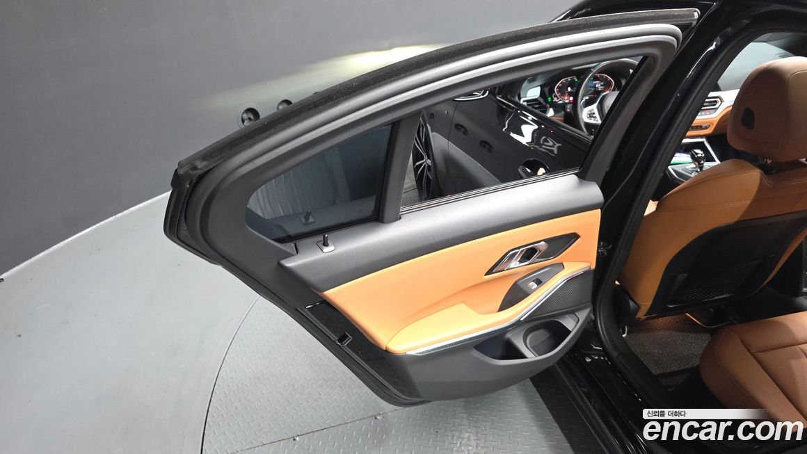 BMW 3-Series 2022