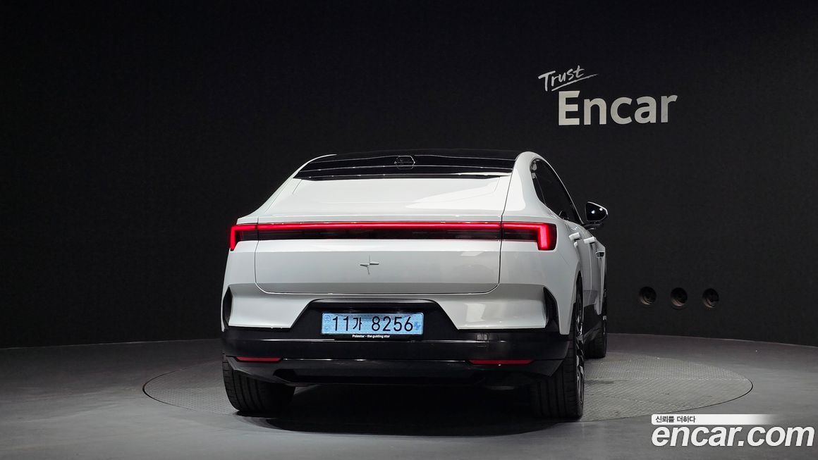 Polestar Polestar 4 2026