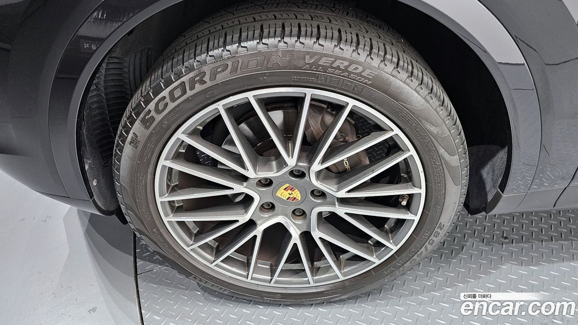 Porsche Cayenne 2020