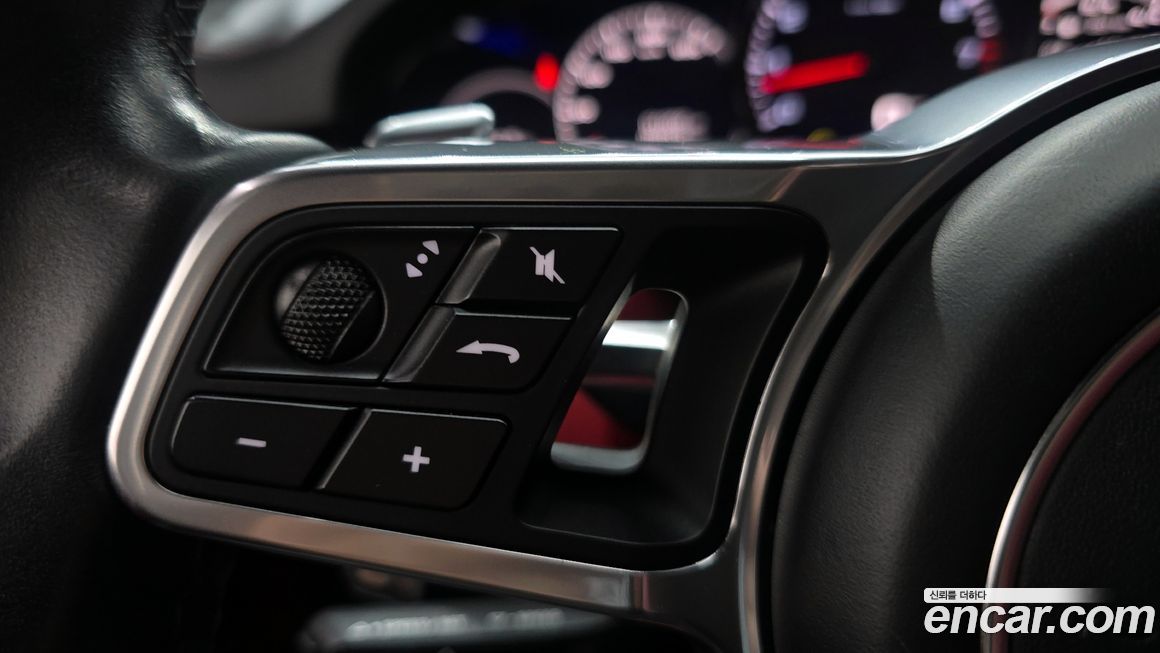 Porsche Cayenne 2020