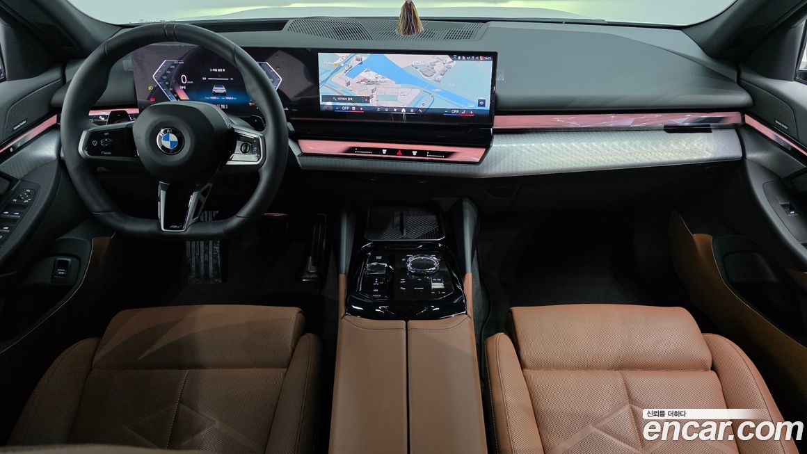 BMW 5-Series 2025