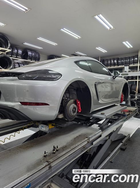 Porsche 718 2021