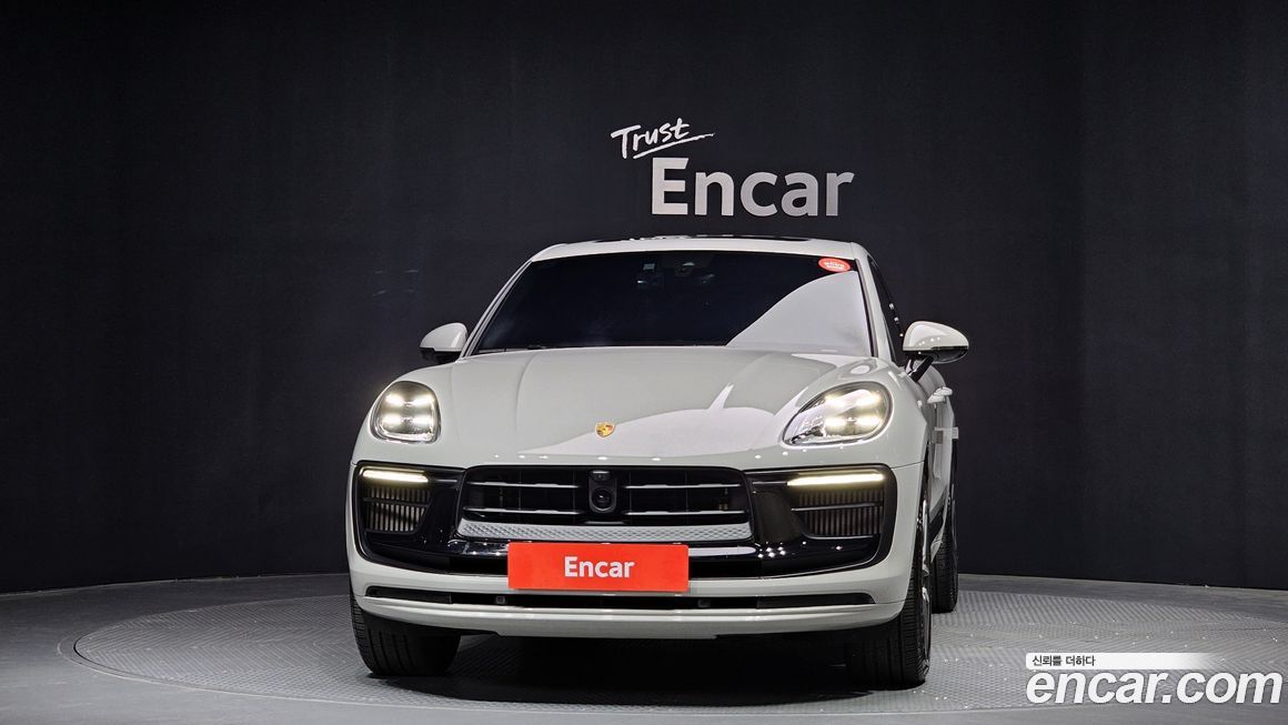 Porsche Macan 2023