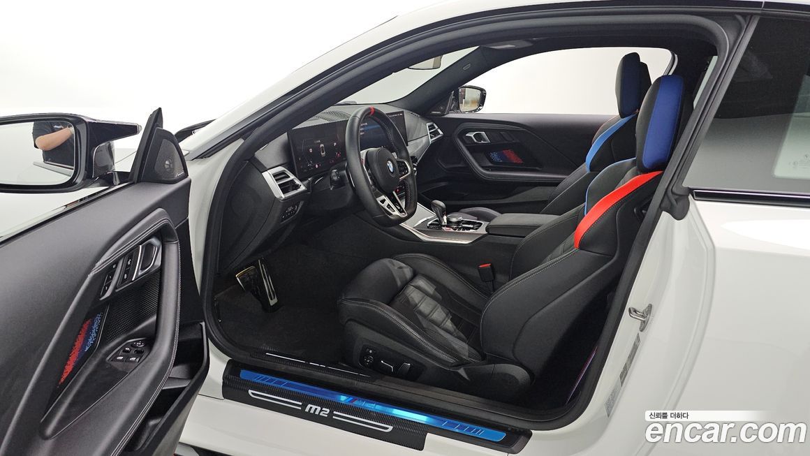 BMW M2 2025