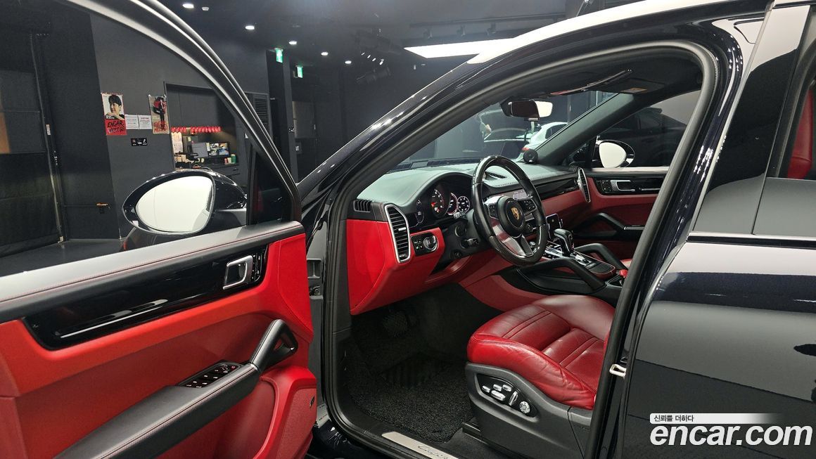 Porsche Cayenne 2020