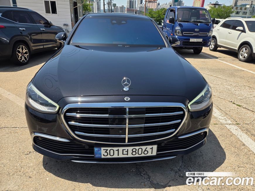 Mercedes-Benz S-Class 2022