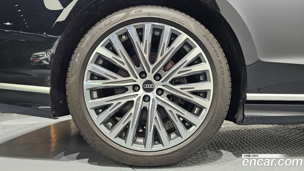 Audi A8 2023