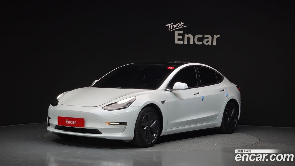 Tesla Model 3 2020