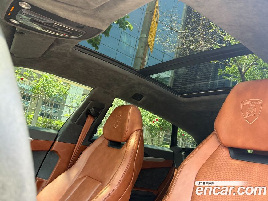 Lamborghini Urus 2019