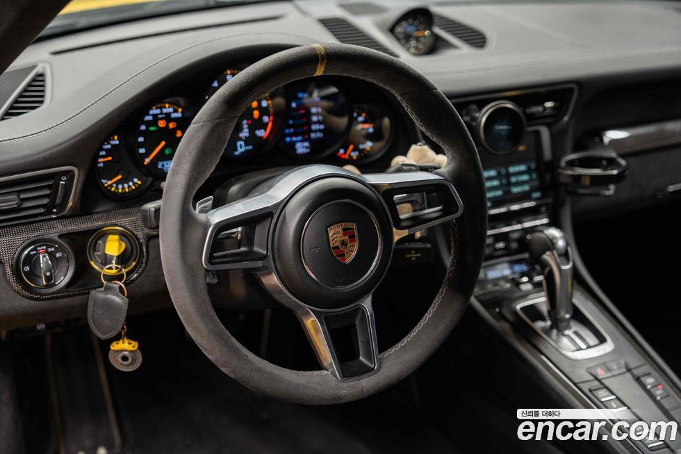 Porsche 911 2016
