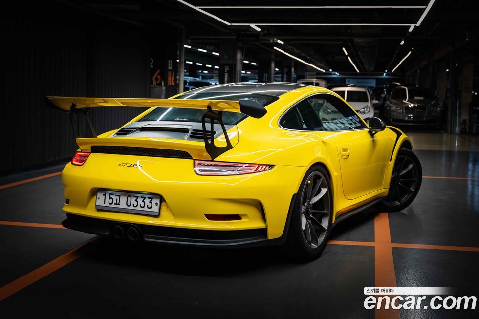 Porsche 911 2016