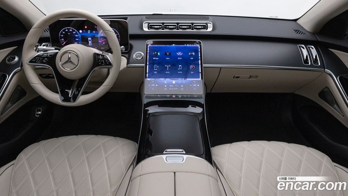 Mercedes-Benz S-Class 2025
