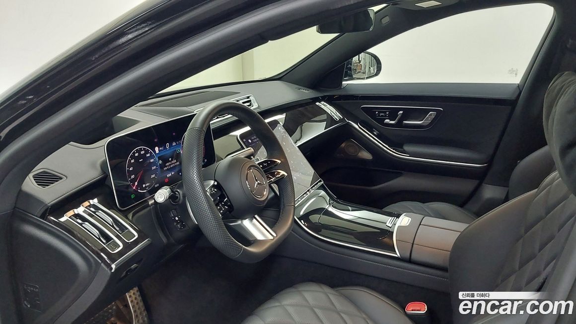 Mercedes-Benz S-Class 2026