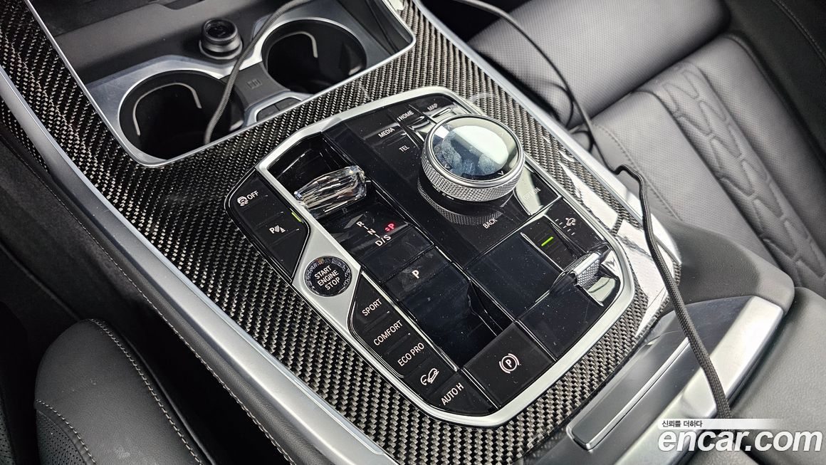 BMW X7 2024