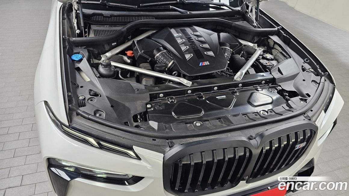 BMW X7 2024