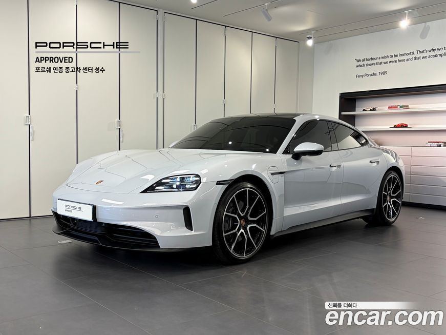 Porsche Taycan 2026