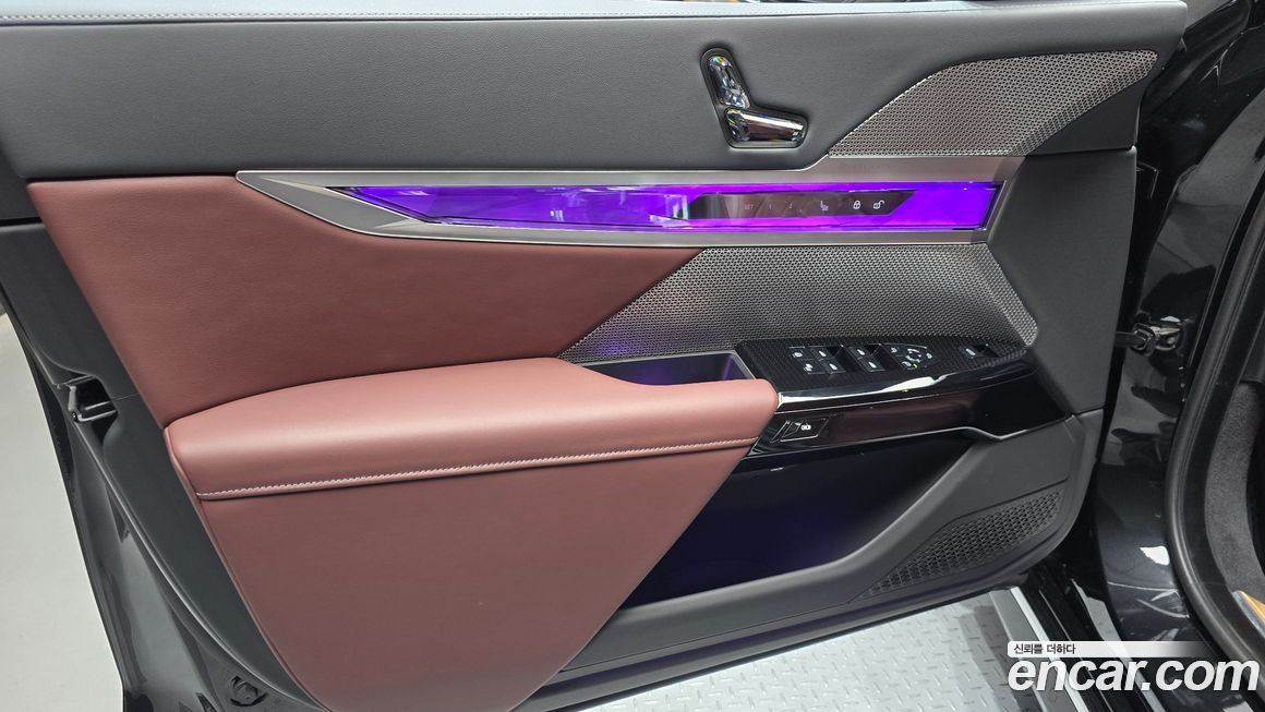 BMW 7-Series 2025