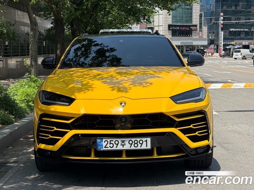 Lamborghini Urus 2019