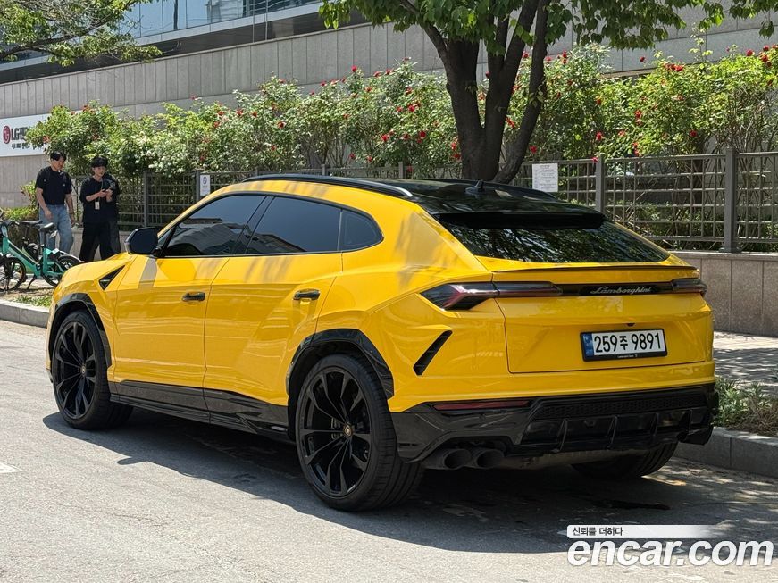Lamborghini Urus 2019