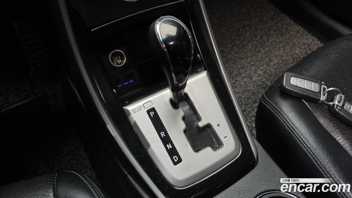 Hyundai AVANTE 2011
