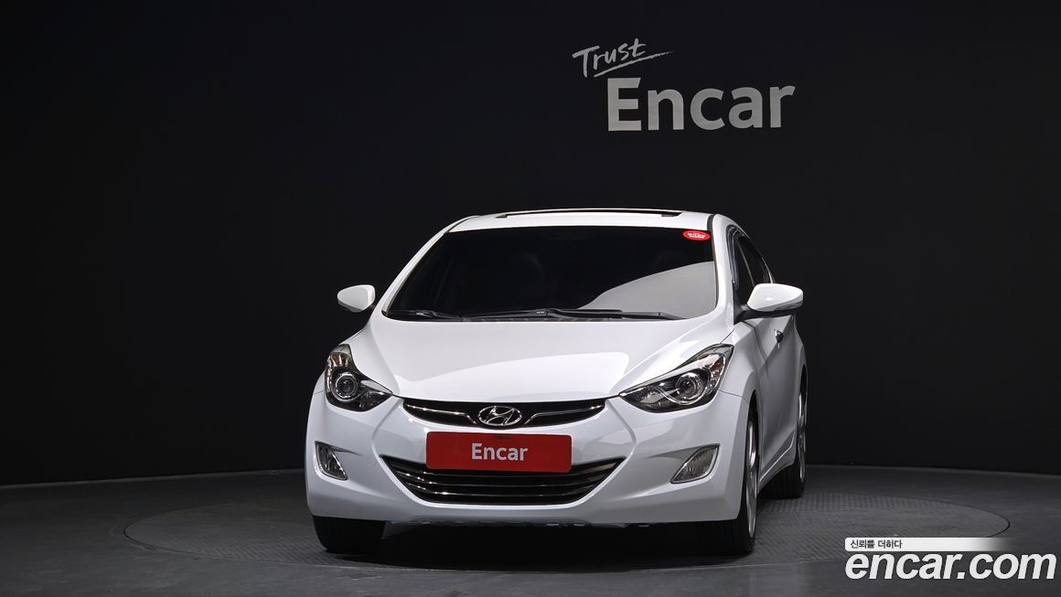 Hyundai AVANTE 2011