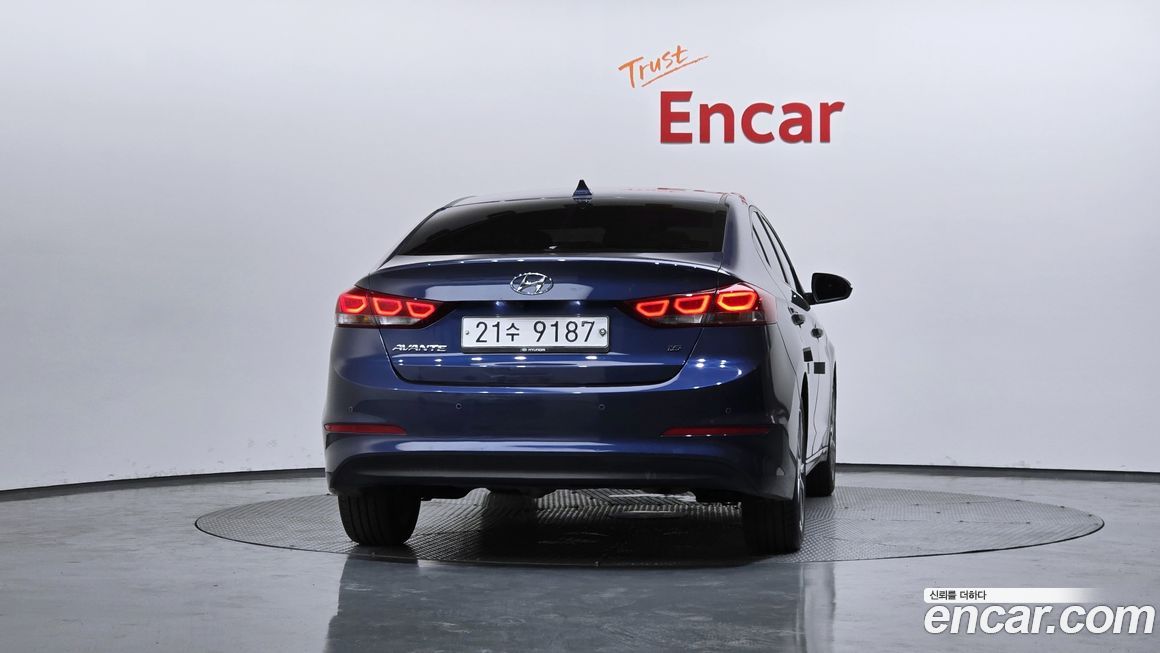 Hyundai AVANTE 2018