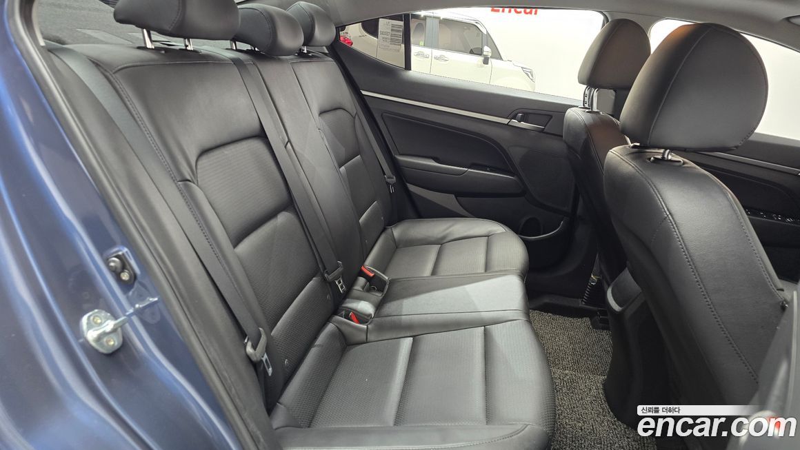 Hyundai AVANTE 2018