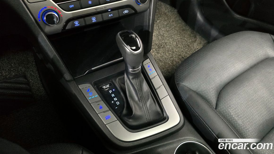 Hyundai AVANTE 2018