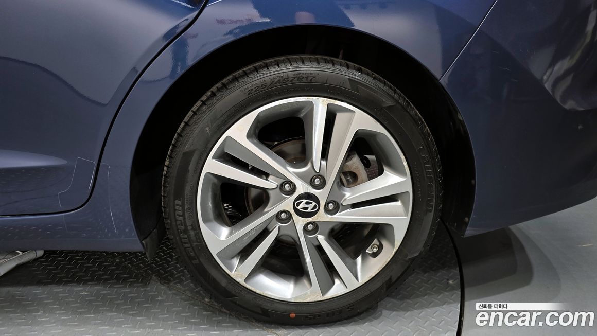 Hyundai AVANTE 2018