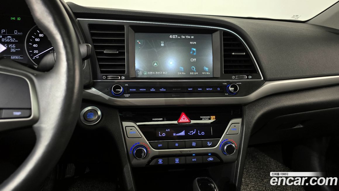 Hyundai AVANTE 2018