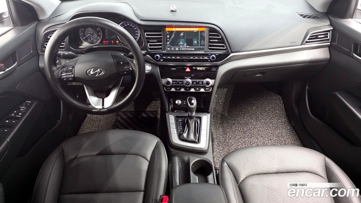 Hyundai AVANTE 2020