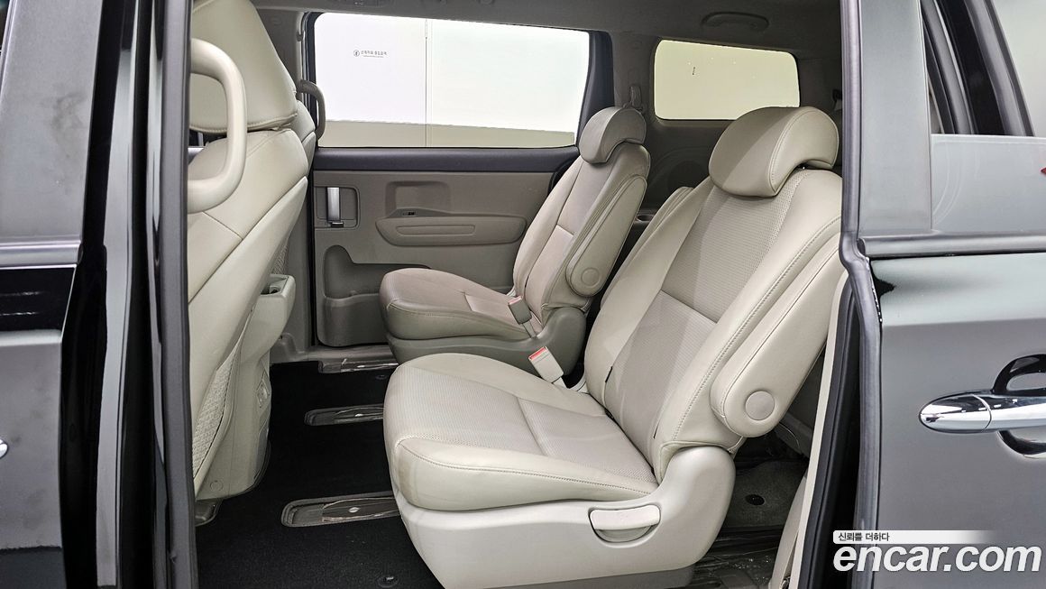 Kia Canival 2019