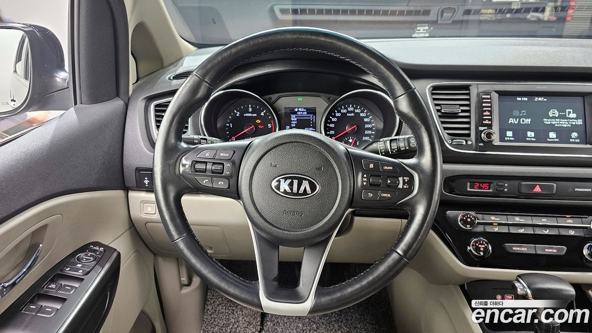 Kia Canival 2019