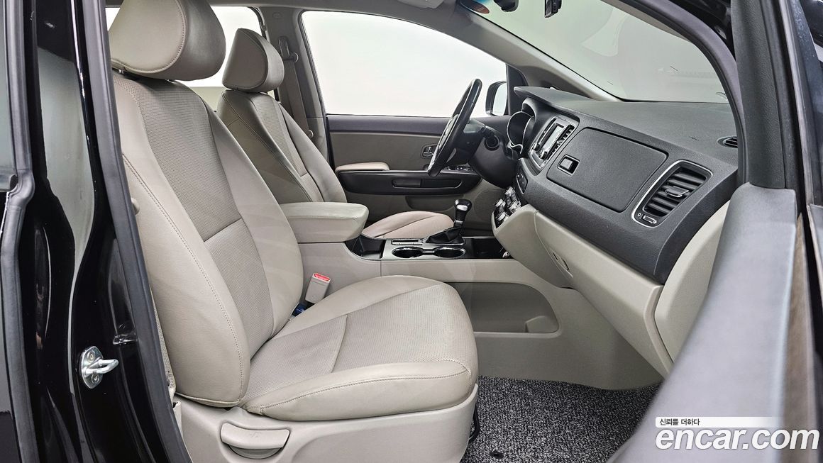Kia Canival 2019