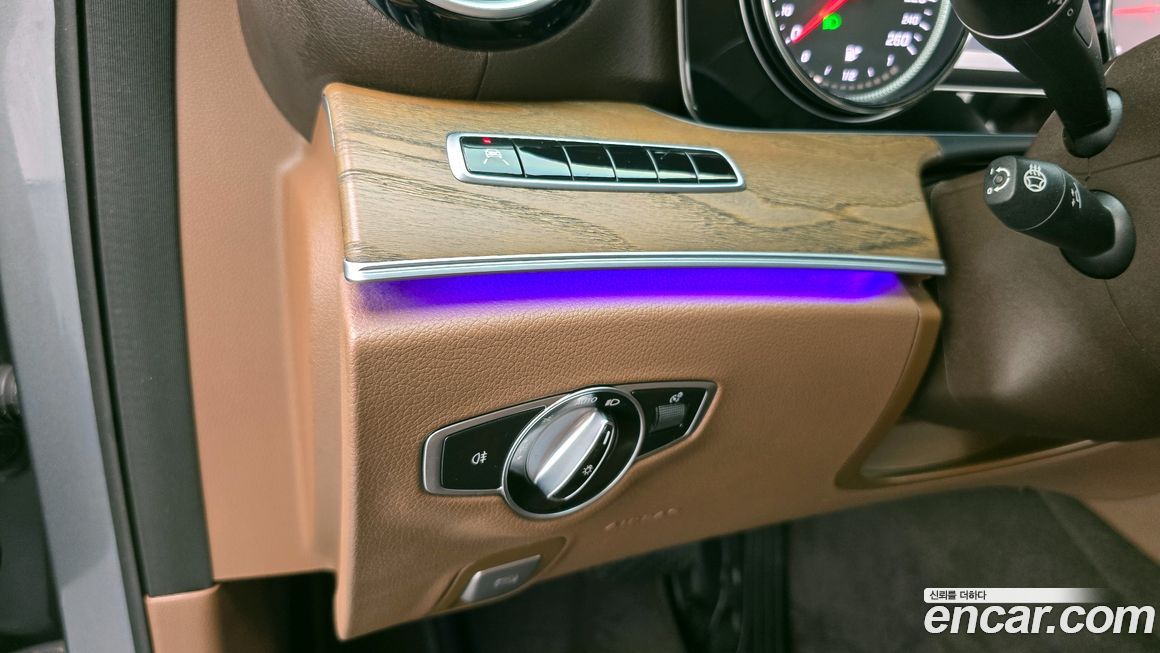 Mercedes-Benz E-Class 2019