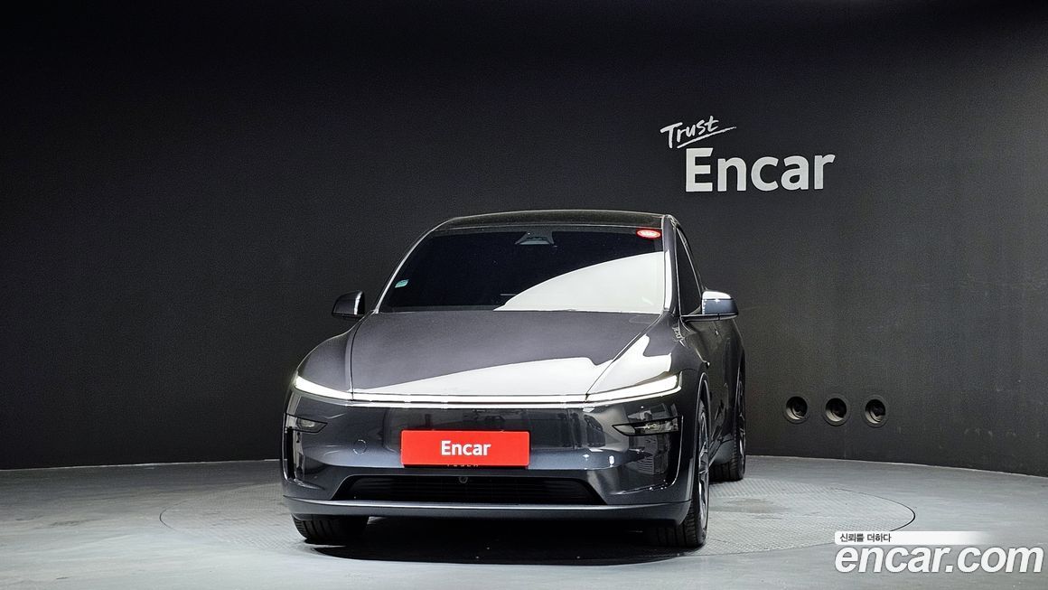 Tesla Model Y 2026