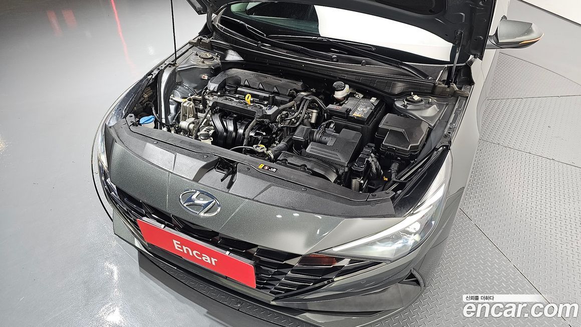 Hyundai AVANTE 2021