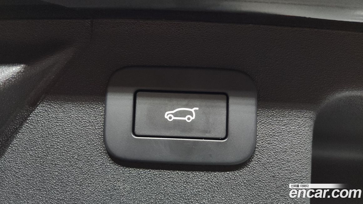 Land Rover Discovery Sport 2025