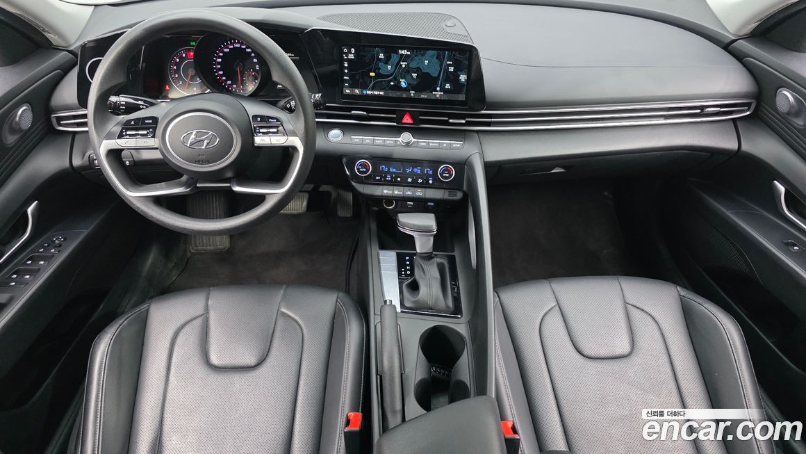 Hyundai AVANTE 2023