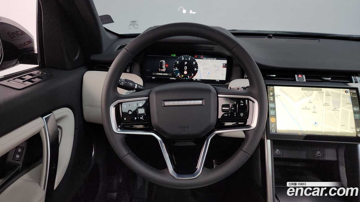 Land Rover Discovery Sport 2025