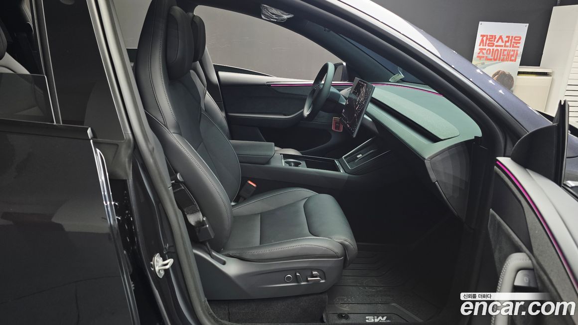 Tesla Model Y 2026