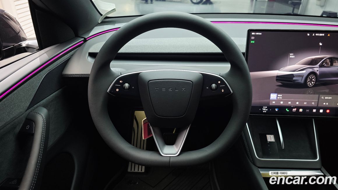 Tesla Model Y 2026
