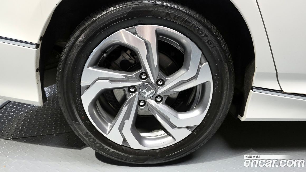 Honda Accord 2019