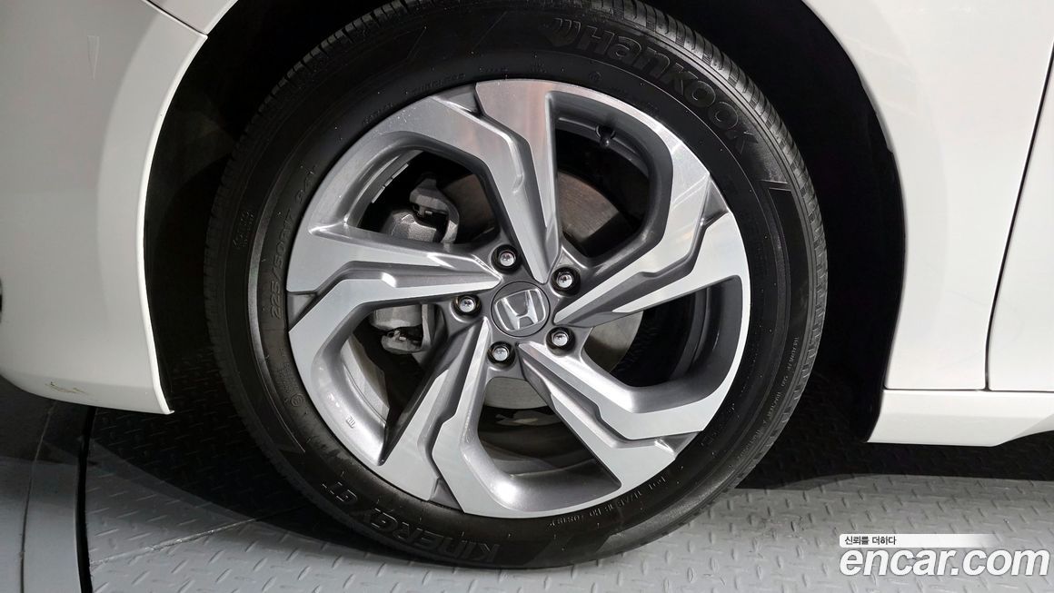 Honda Accord 2019