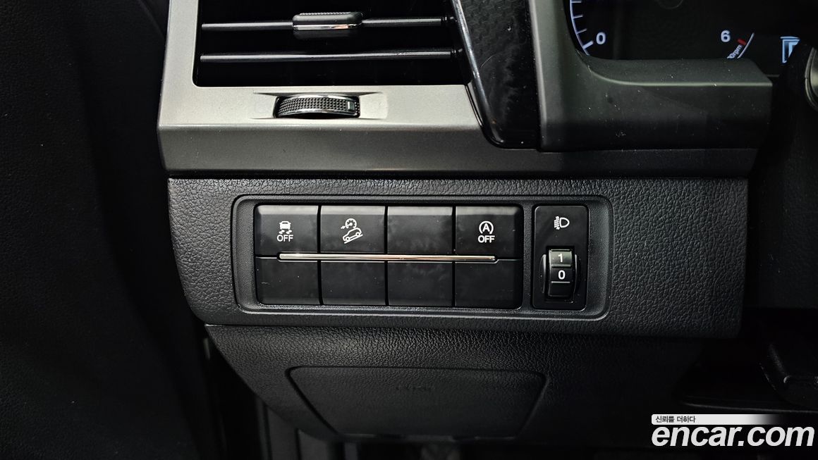 KG_Mobility_Ssangyong Rexton 2023