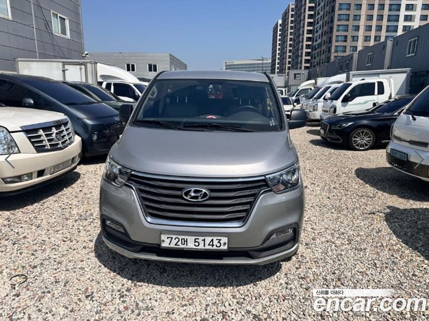 Hyundai Starex 2019