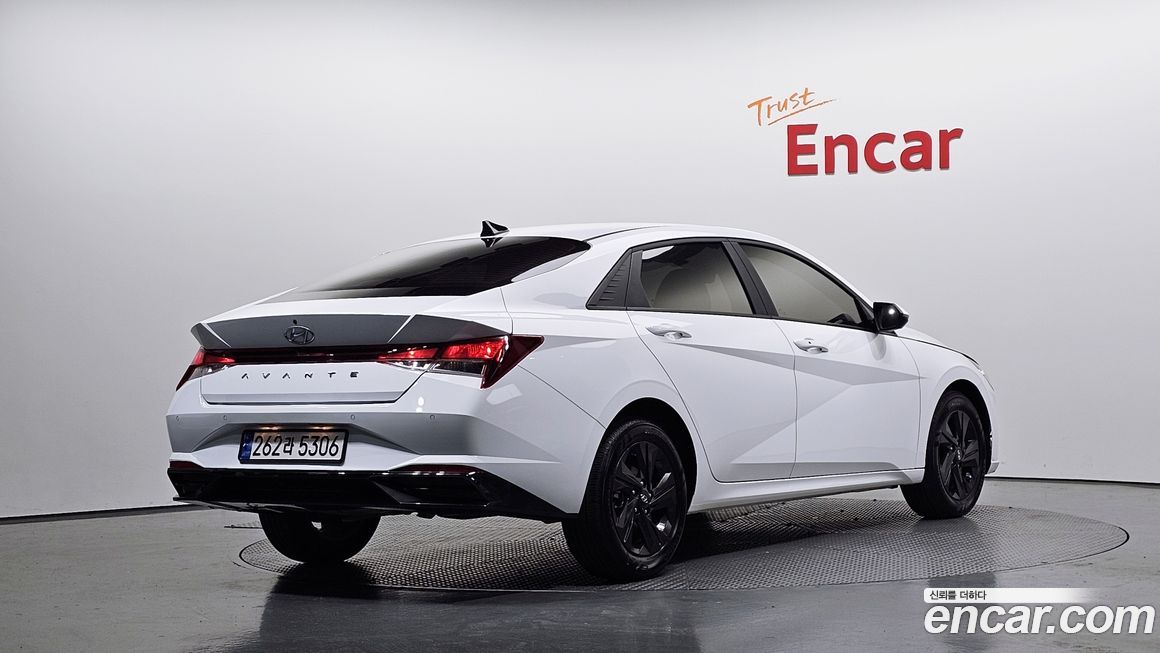 Hyundai AVANTE 2023
